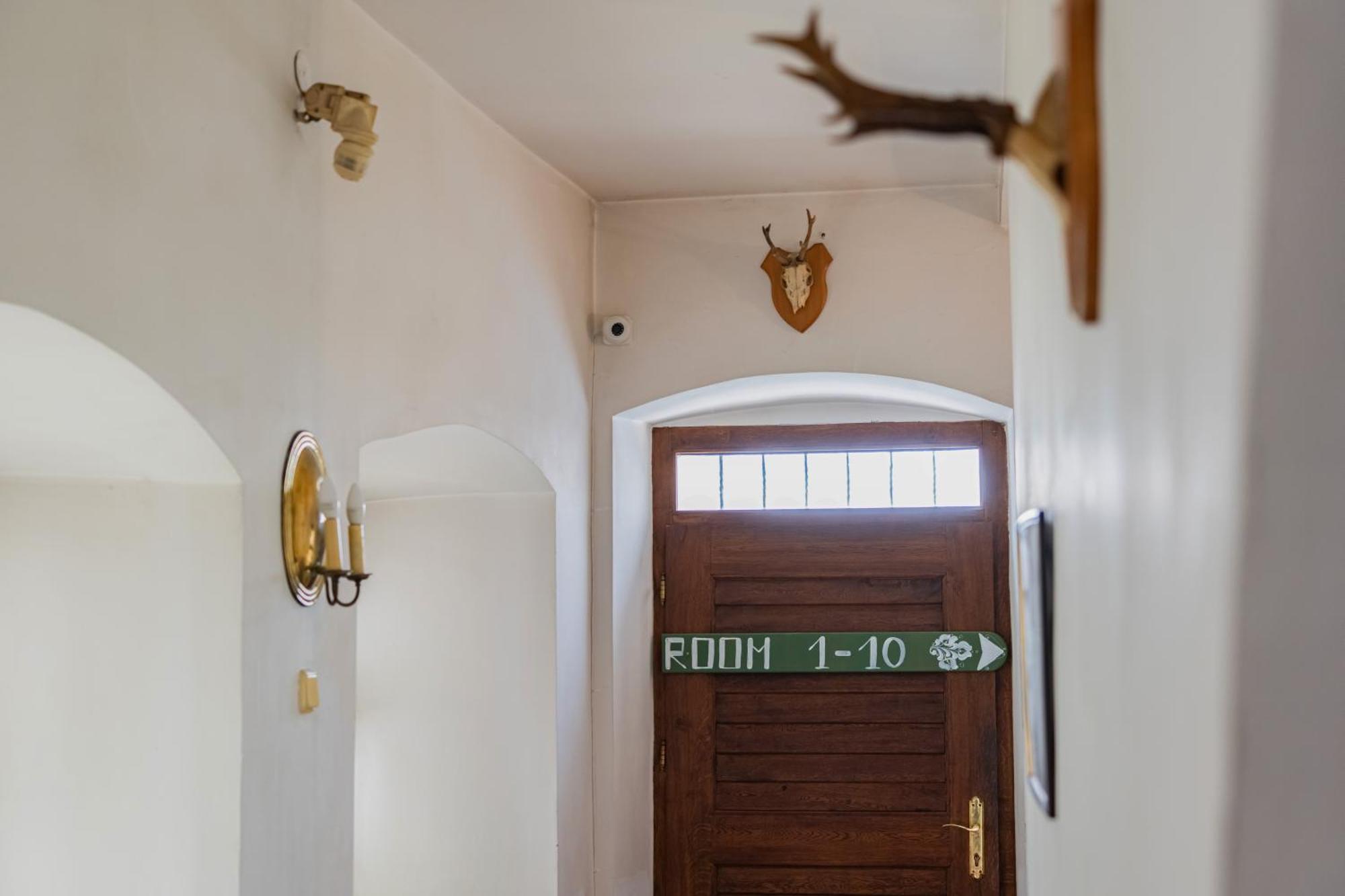Hotel Casa Cu Cerb Sighişoara Esterno foto