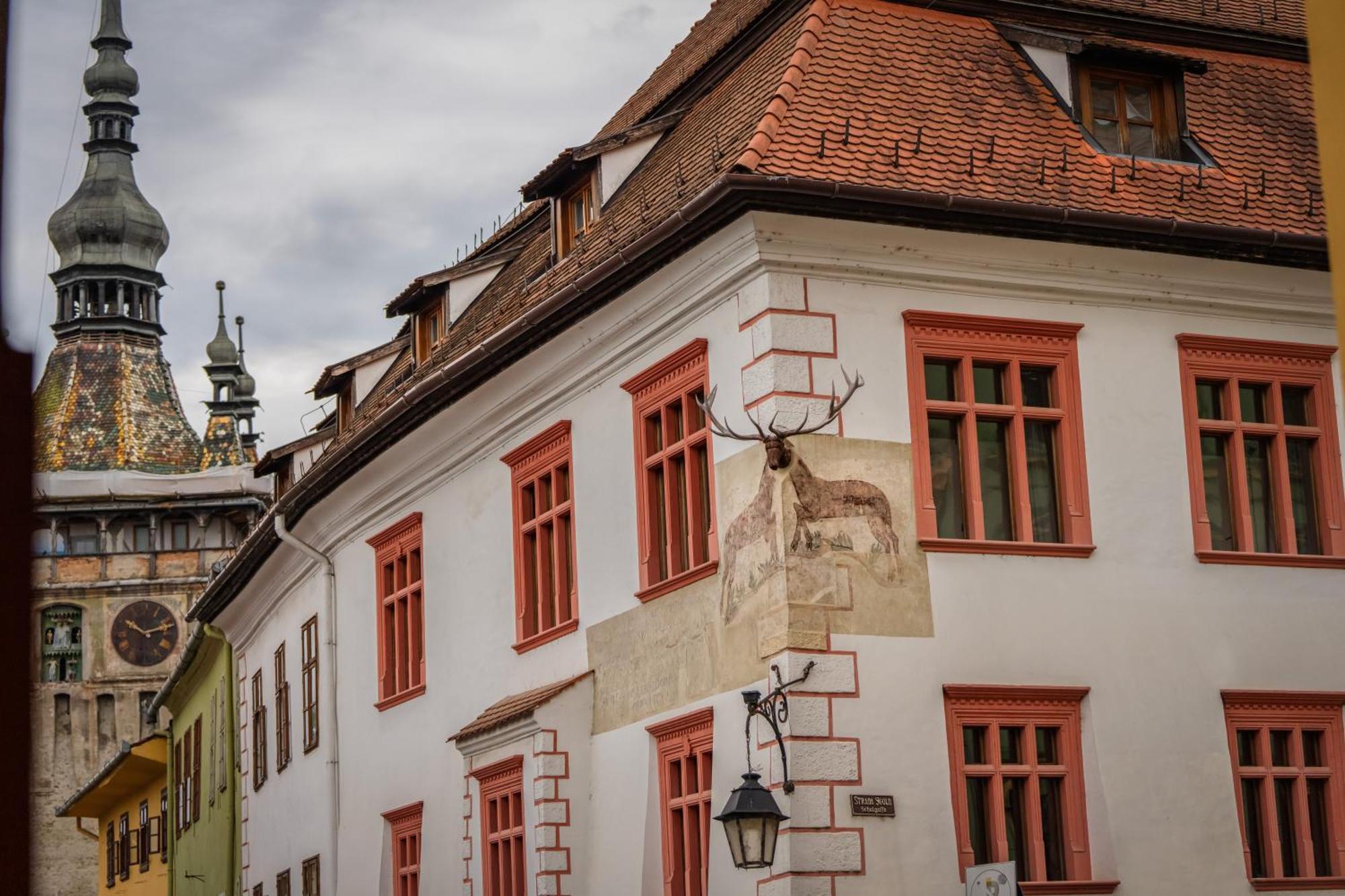 Hotel Casa Cu Cerb Sighişoara Esterno foto