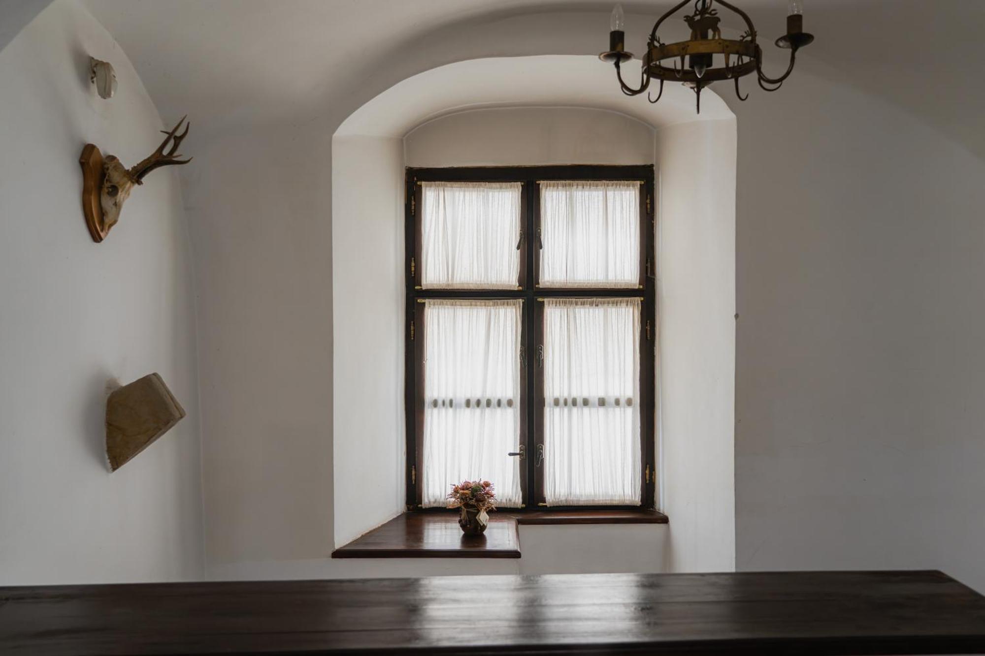 Hotel Casa Cu Cerb Sighişoara Esterno foto